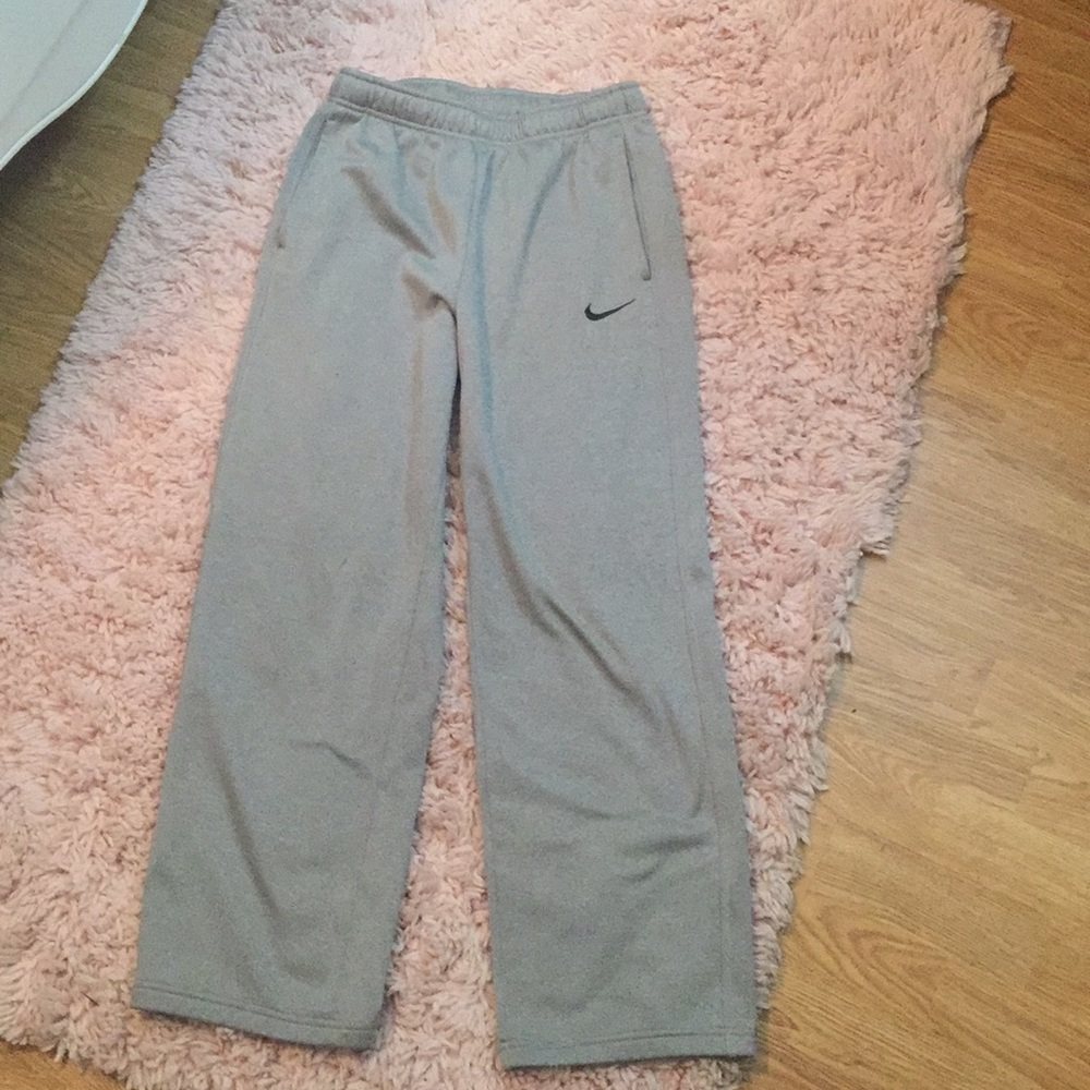 Grey Nike sweatpants